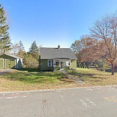 125 Sabin St, Putnam, CT 06260