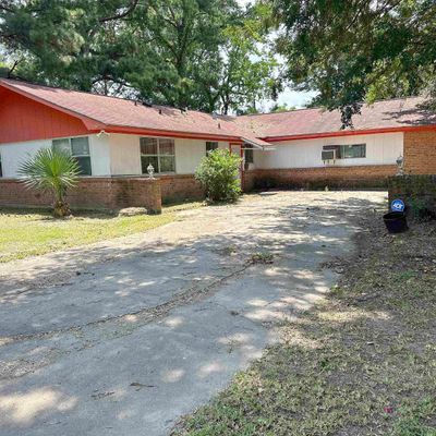 11368 Pamela Dr, Baton Rouge, LA 70815