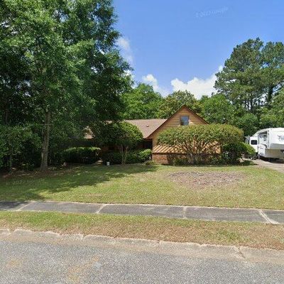 119 Reynolds Cir, Ocean Springs, MS 39564