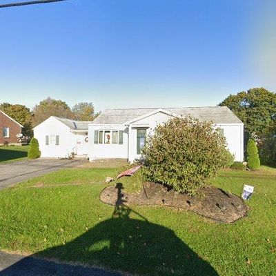 1429 Main St, Shoemakersville, PA 19555