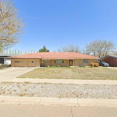 1305 W 3 Rd St, Roswell, NM 88201