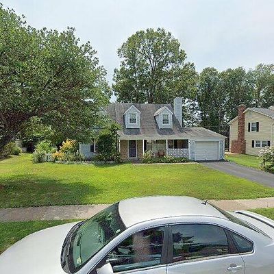 13158 Morning Spring Ln, Fairfax, VA 22033