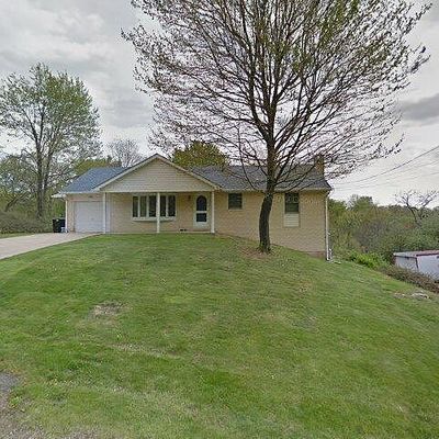 135 Fairlane Dr, Industry, PA 15052