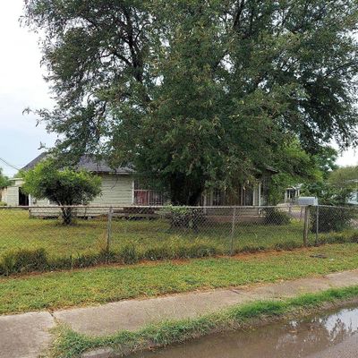 1391 Combes St, San Benito, TX 78586