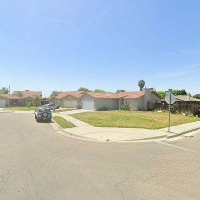 1732 Madison Dr, Madera, CA 93638