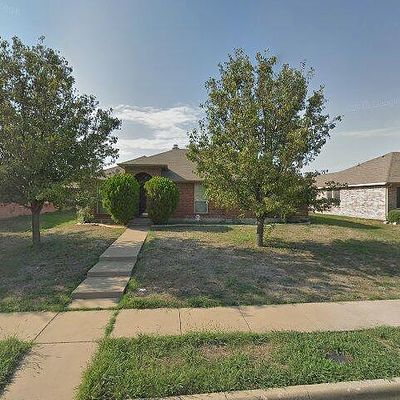 1531 Nottingham Dr, Lancaster, TX 75134