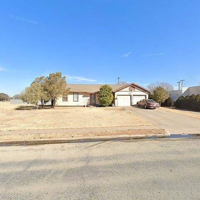 2002 58 Th St, Lubbock, TX 79412