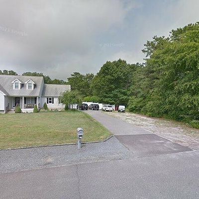 204 Coolidge Ave, Bayville, NJ 08721