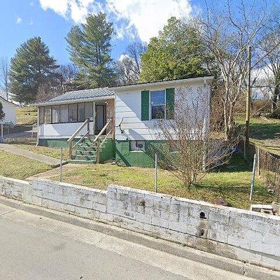 208 Collins St, Loudon, TN 37774