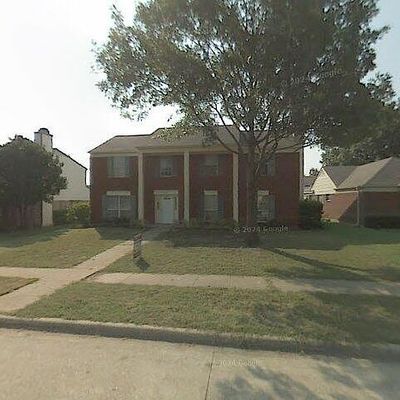 2110 Country Dell Dr, Garland, TX 75040