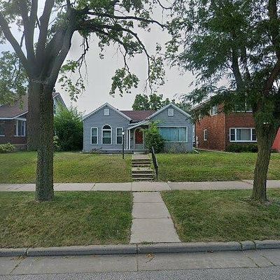 2131 Main St, La Crosse, WI 54601