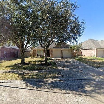 2135 Ridgefield Park Ln, Richmond, TX 77469