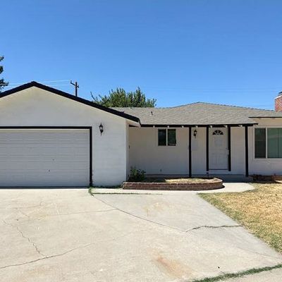 1903 S Terrace St, Visalia, CA 93277