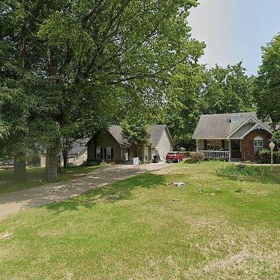 2304 Wood St, Jonesboro, AR 72401