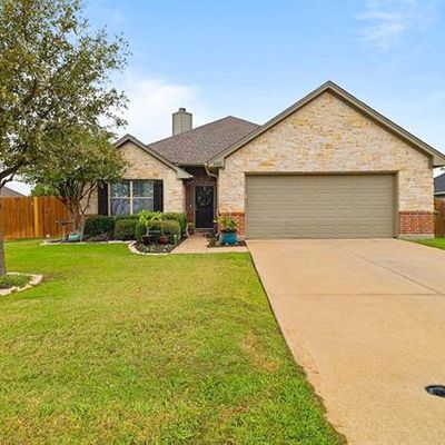 240 Glenview Dr, Aubrey, TX 76227