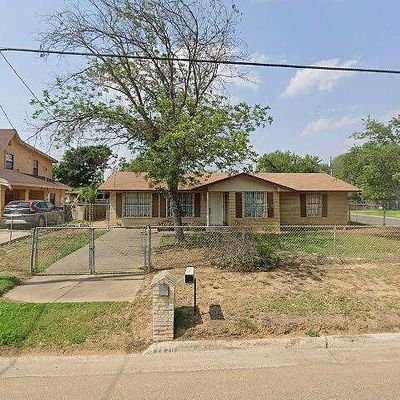 2420 E Kearney St, Laredo, TX 78043