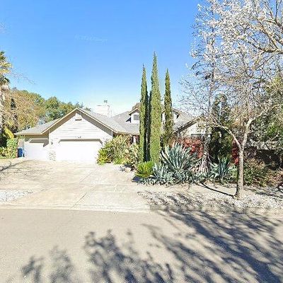 2503 Fulton Pl, Santa Rosa, CA 95401