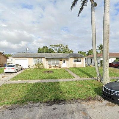 218 Baker Dr, West Palm Beach, FL 33409