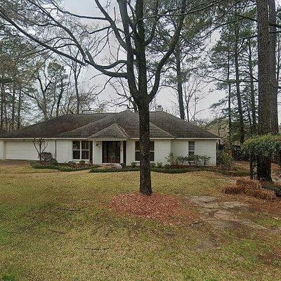 219 E Lake Dr, Brandon, MS 39047