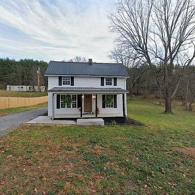 219 Sanders Mines Rd, Max Meadows, VA 24360