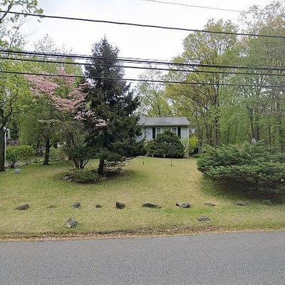 221 Ryerson Rd, Lincoln Park, NJ 07035