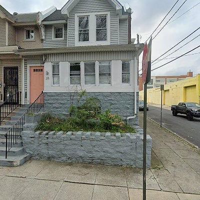 28 S Fallon St, Philadelphia, PA 19139