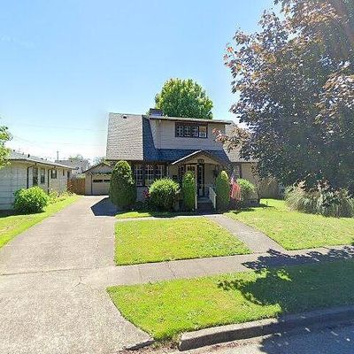 2809 Field St, Longview, WA 98632