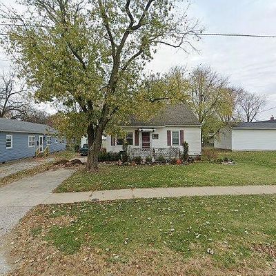 306 Illinois Ave, Effingham, IL 62401