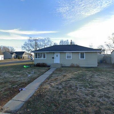 332 2 Nd St Se, Osseo, MN 55369