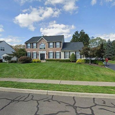 3481 Pond View Dr, Chalfont, PA 18914