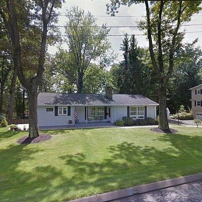 316 Pinoak Dr, Franklin, PA 16323