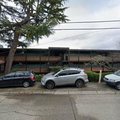 3200 W Commodore Way #101, Seattle, WA 98199