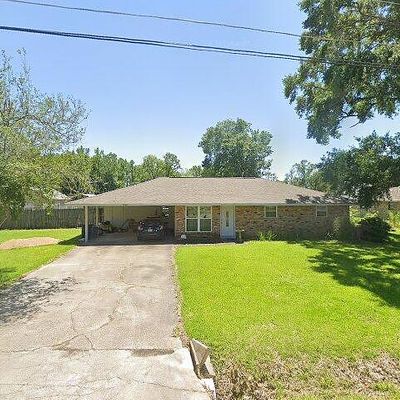 40437 Kathy St, Gonzales, LA 70737