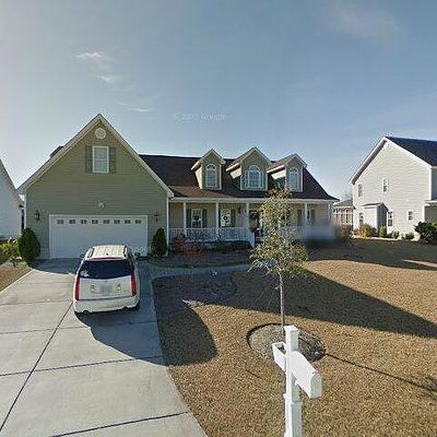 410 Waverly Ct, Newport, NC 28570