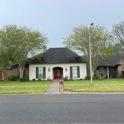 417 Gordon Crockett Drive, Lafayette, LA 70508