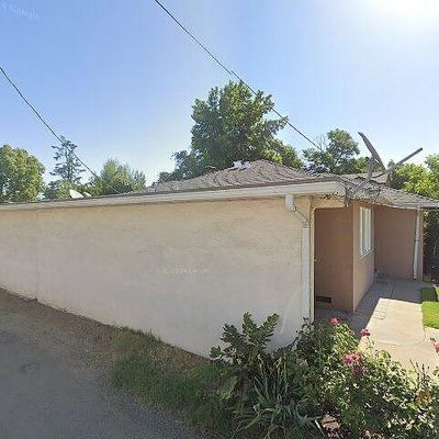 418 W Race Ave # 1, Visalia, CA 93291