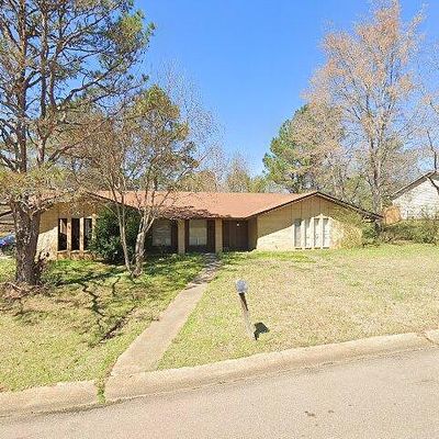 4224 Cypress Dr, Jackson, MS 39212