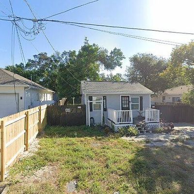 3809 N Garrison St, Tampa, FL 33619