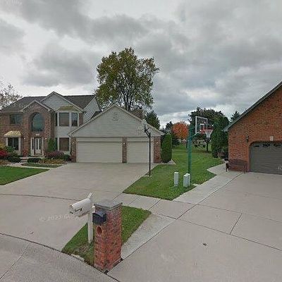 46754 Park Lane Ct, Macomb, MI 48042