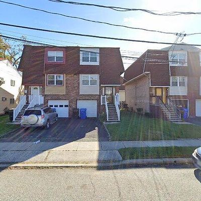 5 Hyde Ave, Iselin, NJ 08830