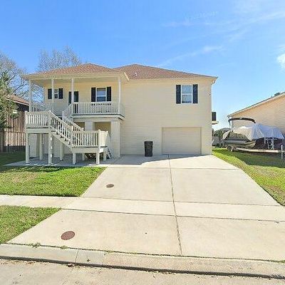 4354 Genoa, New Orleans, LA 70129