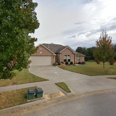 602 N Sundance Dr, Fayetteville, AR 72704