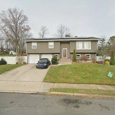 606 Stamford Dr, Neptune, NJ 07753