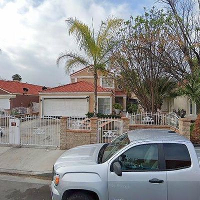 517 Barca Creek Dr, Perris, CA 92571