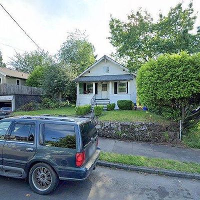 5255 Ne 24 Th Ave, Portland, OR 97211