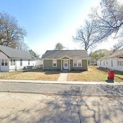 707 Matthews Ave, Sikeston, MO 63801