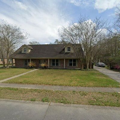 718 Kenilworth Pkwy, Baton Rouge, LA 70808