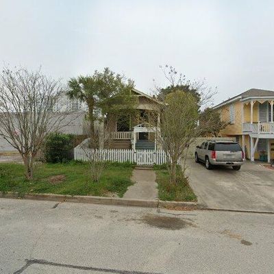 609 Church St, Galveston, TX 77550