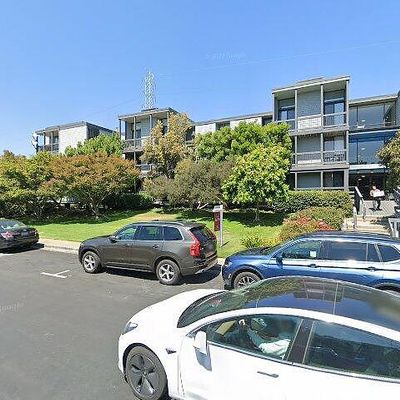 615 Port Dr, San Mateo, CA 94404