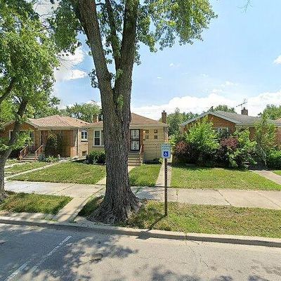 62 E 144 Th St, Riverdale, IL 60827